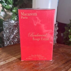 Boulevard Rouge Extrait Eau De Parfum